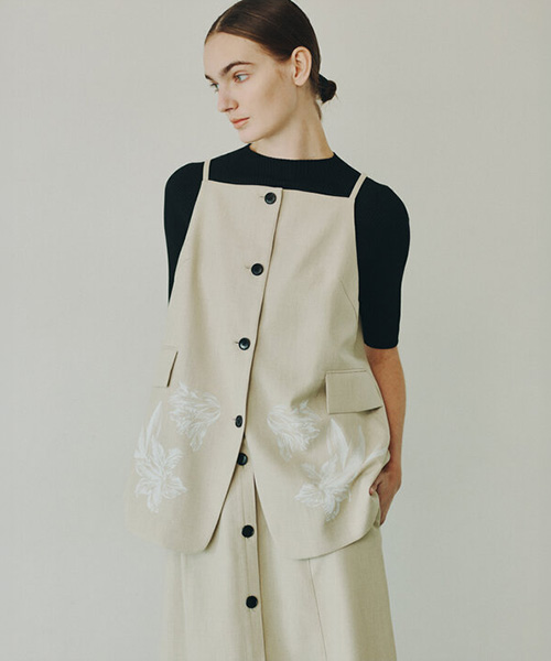 スタイリング 全身もしくは全身に近い画像