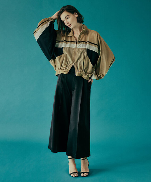 スタイリング 全身もしくは全身に近い画像