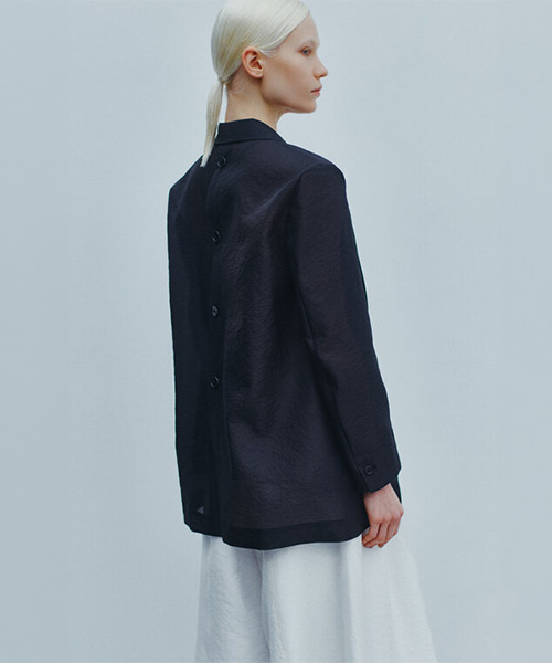 スタイリング 全身もしくは全身に近い画像