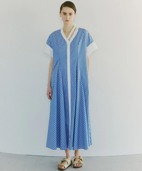 スタイリング 全身もしくは全身に近い画像