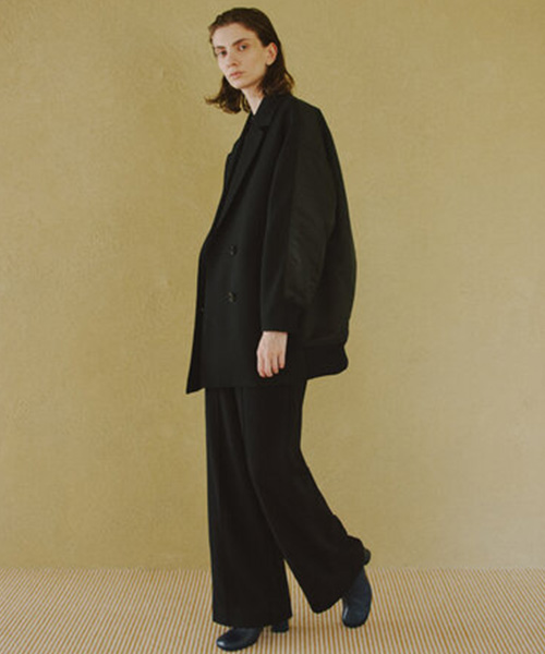 スタイリング 全身もしくは全身に近い画像