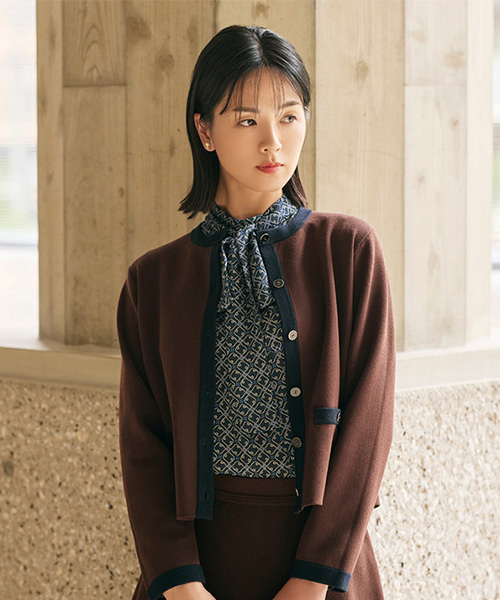 新品アマカ　ウォッシャブルヴィンテージジョーゼットワンピース38濃紺49500円 ヴィンテージジョーゼットワンピース(ワンピース)｜AMACA(アマカ