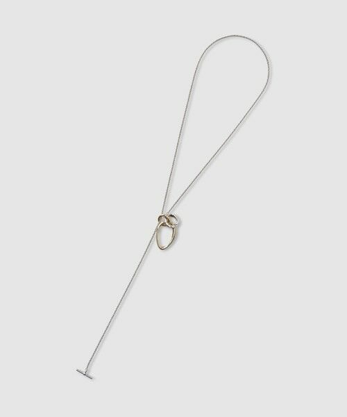 スタイリング 全身もしくは全身に近い画像