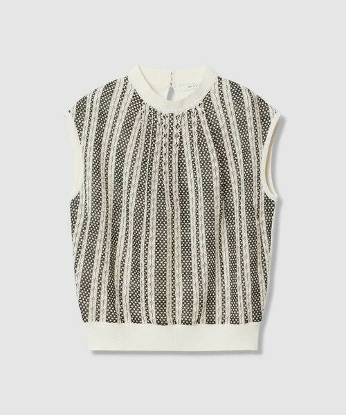 スタイリング 全身もしくは全身に近い画像