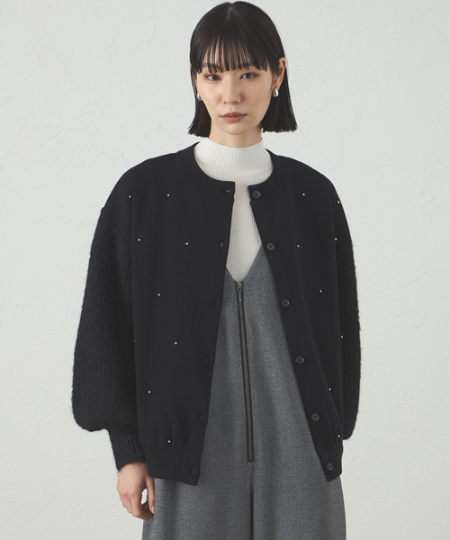 【PICK UP】ホリデーシーズンにぴったりの、スタッズがきらめくニットたち