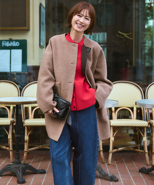 大人の遊び心を纏う、 リバーシブルのボアコート