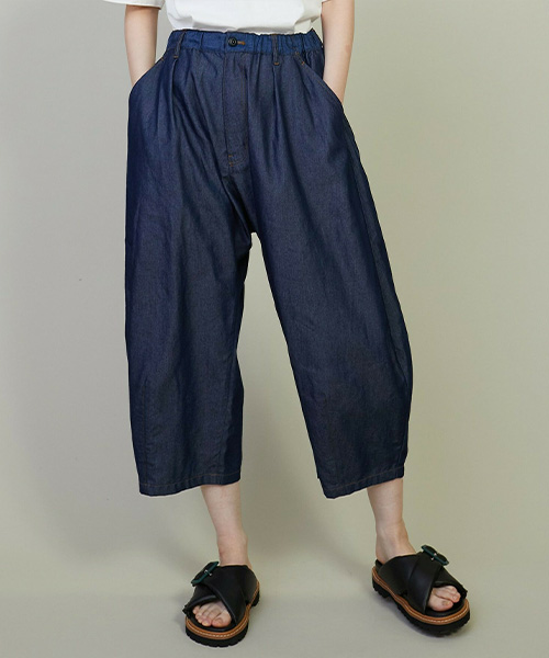 スタイリングの寄りもしくは商品画像