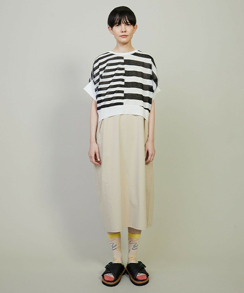 スタイリングの寄りもしくは商品画像