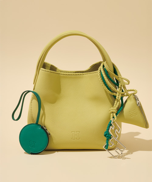 【NEW COLOR】ベージュに近いパウダリーなライトイエロー「ポメロ」と希望に満ち溢れたプレイフルなグリーン「ウィッシュ」が登場。