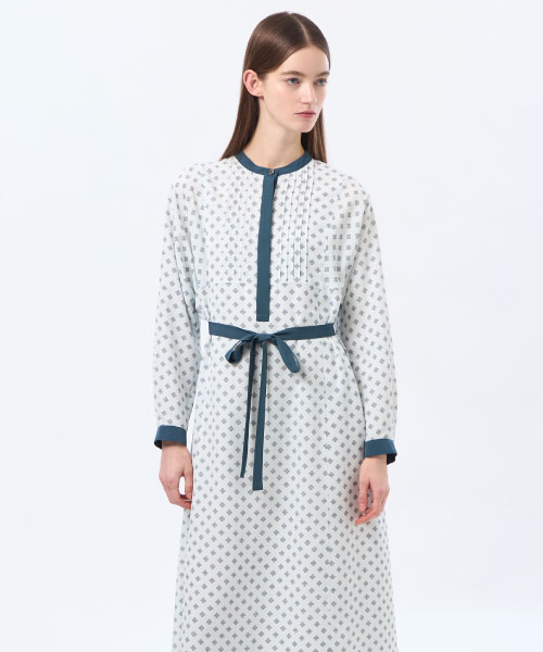 Traditional Charm LUCKENBOOTH