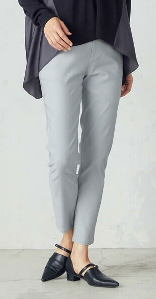 COMME CA ISMのハイテンションパンツ