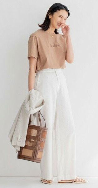 23区のリネンワイドパンツ