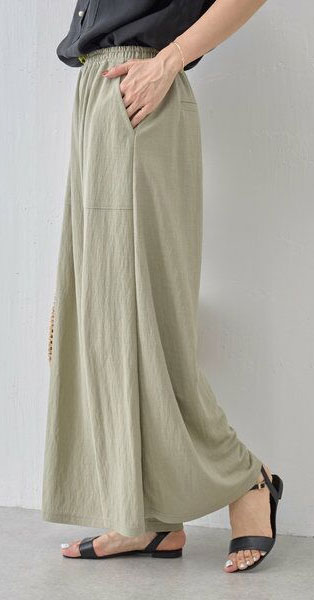 BEARDSLEYのバギーパンツ