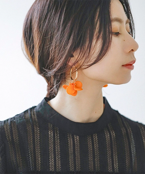 SHIPS for women / カラー フラワー フープ ピアス