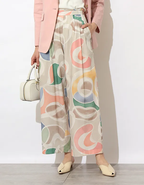 TOMORROWLAND スタイリング画像4