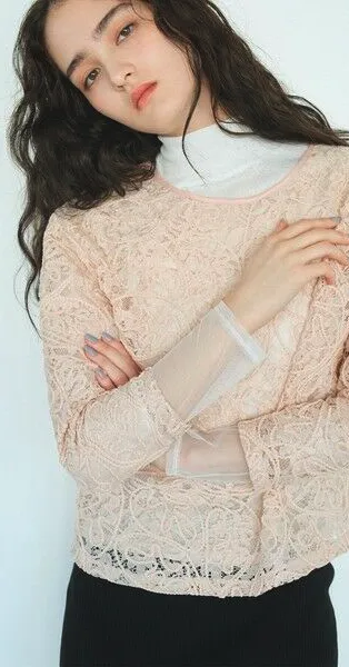 ビアンカ 洗えるレースブラウス