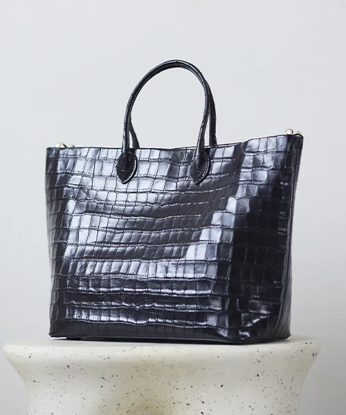 クロコネルトート Black