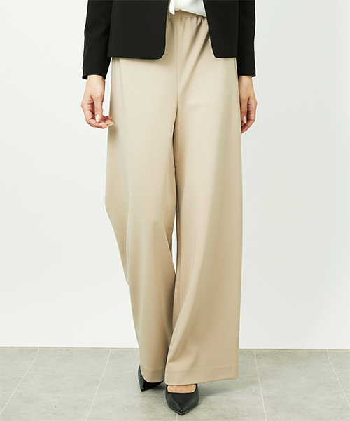 【MICHEL KLEIN】リラックスしたウエストゴムが大人の抜け感を叶える、コージーボトム