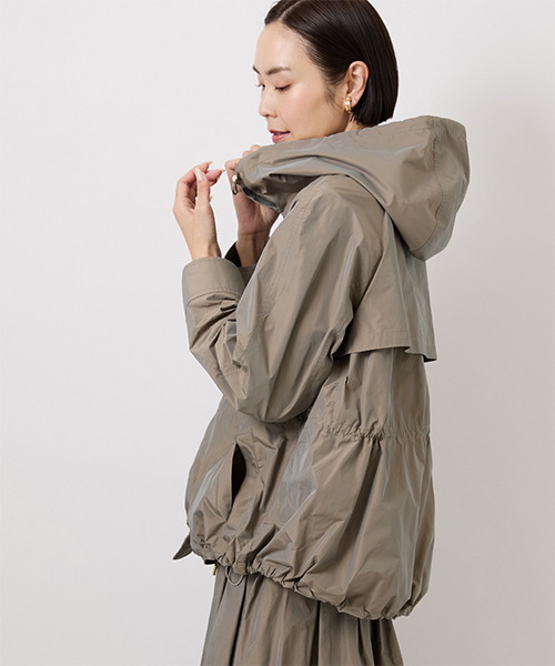 【MICHEL KLEIN】羽織るだけで旬顔になれる。大人のための春アウター特集