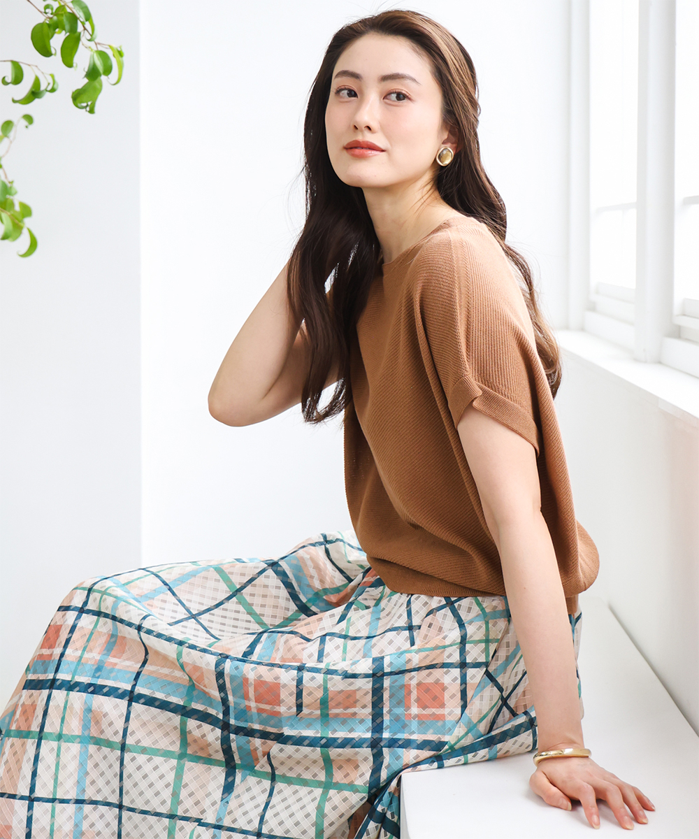 【MICHEL KLEIN】人気のカラーニットが勢ぞろい